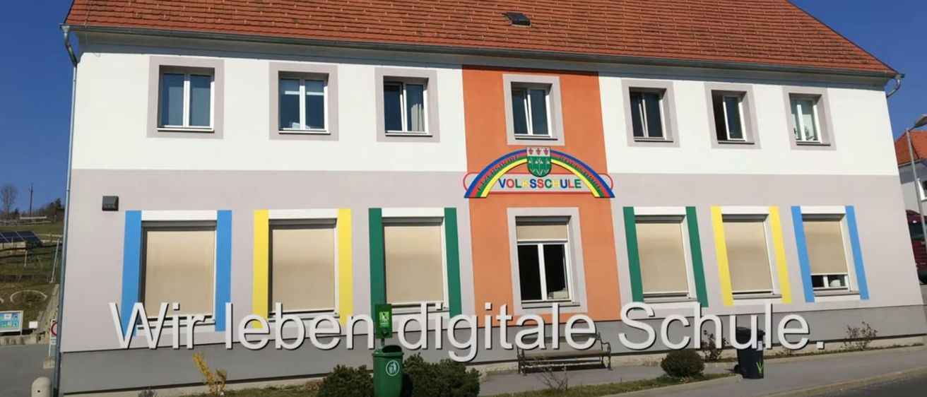 Bild enthält, Building, House, Housing, Villa, City, Row House, Neighborhood