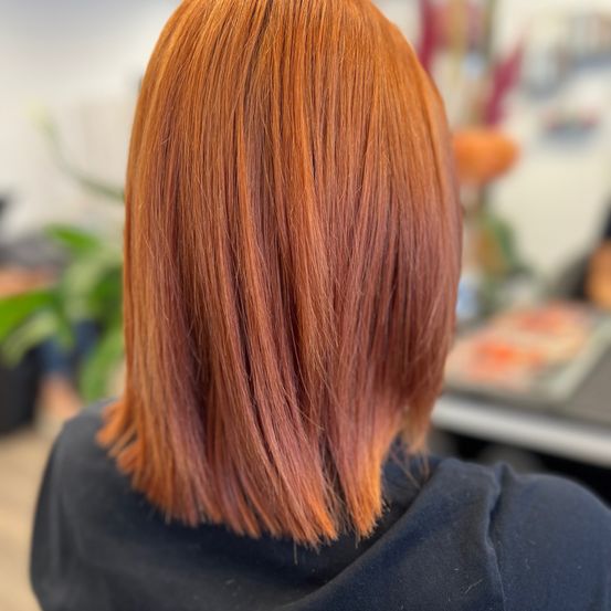 Bild enthält, Adult, Female, Person, Woman, Brown Hair, Hair, Head