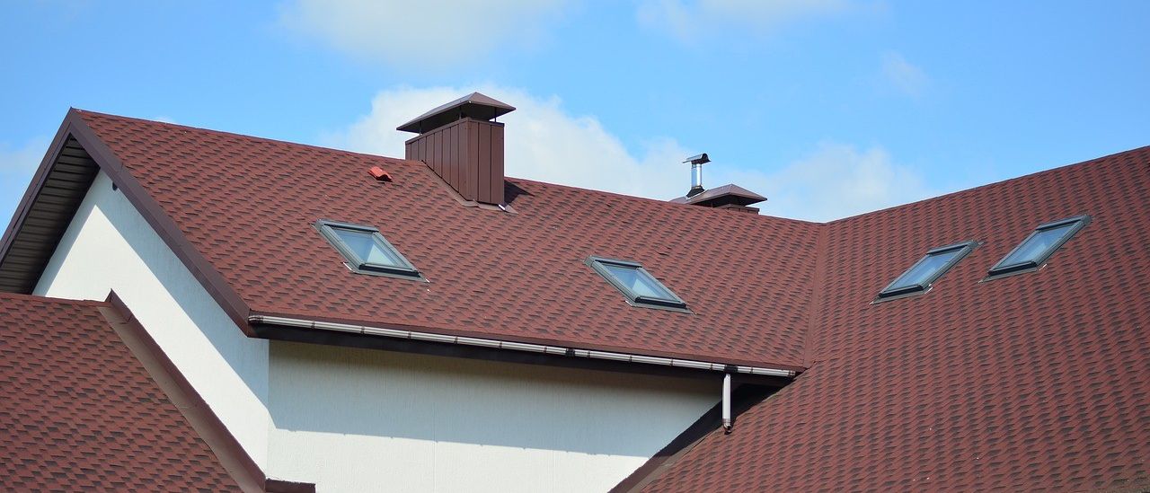 Bild enthält, Architecture, Building, House, Housing, Roof, Tile Roof
