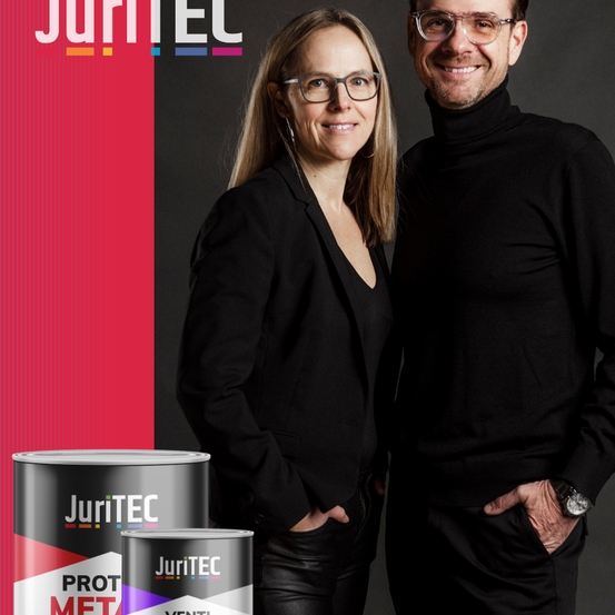 Bild enthält, Adult, Female, Person, Woman, Male, Man, Glasses, Face, Coat, Tin