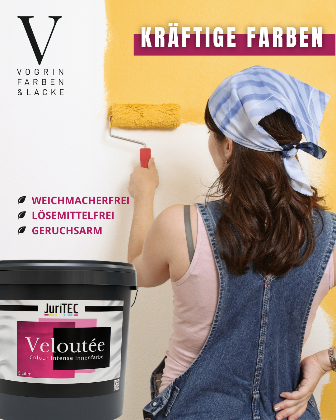 Eine Frau malt eine gelbe Wand mit einem Roller, trägt eine Jeansweste und ein Bandana. Ein Eimer Veloutee-Farbe ist zu sehen. Die Farbe ist Weichmacherfrei, Losungsmittelfrei und Geruchsarm.
