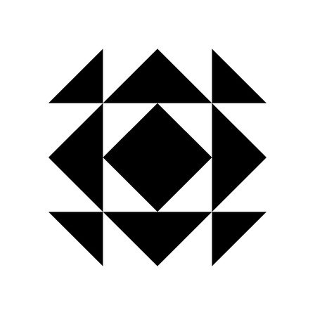 Ein schwarzes und weißes geometrisches Muster zeigt ein zentrales Quadrat, das von vier Dreiecken umgeben ist und ein symmetrisches Design erzeugt.