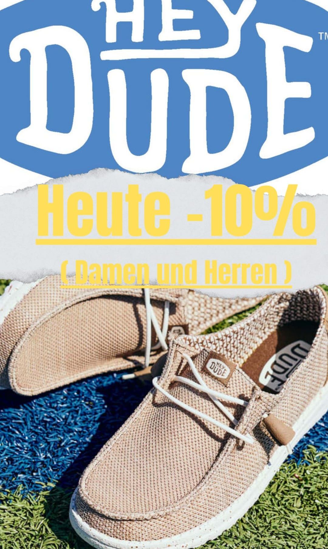 A pair of brown and white sneakers with the brand name 'DUDL' displayed on a blue background. The text 'Heute -10%' is written in yellow.