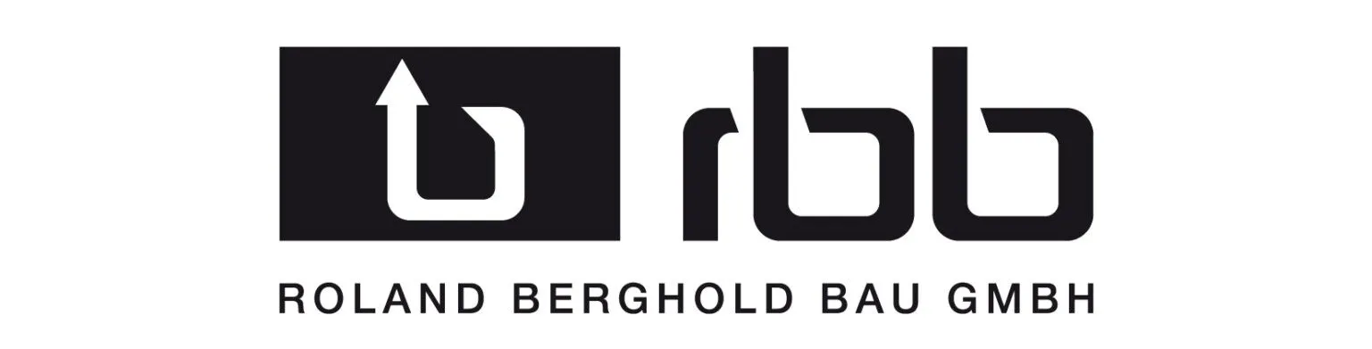 Das Logo von Land Berghold Bau GmbH zeigt ein stilisiertes 'U' und 'rbb' in Schwarz und Weiß mit einem weißen Pfeil, der nach oben zeigt.