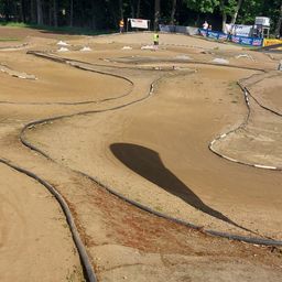 Bild enthält, Nature, Outdoors, Countryside, Person, Rural, Baseball Game, Farm, Aerial View, Ground, Field