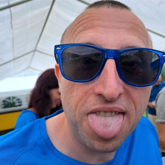 Bild enthält, Accessories, Sunglasses, Glasses, Face, Person, Photography, Portrait, Adult, Male, Man