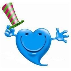 Eine fröhliche blaue Herzfigur, die einen gestreiften Hut trägt und mit ausgestreckten Armen breit lächelt.