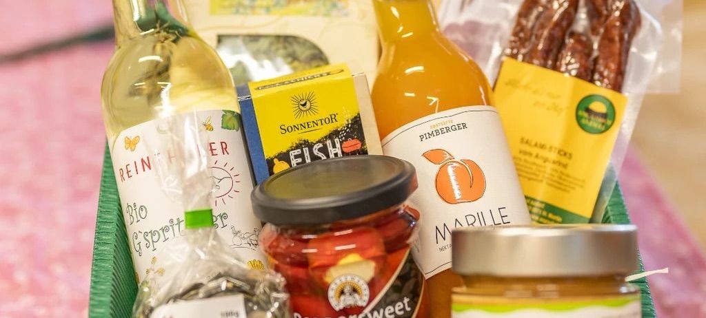 Bild enthält, Cooking Oil, Food, Ketchup, Can, Tin