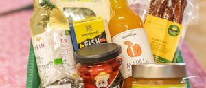 Bild enthält, Cooking Oil, Food, Ketchup, Can, Tin
