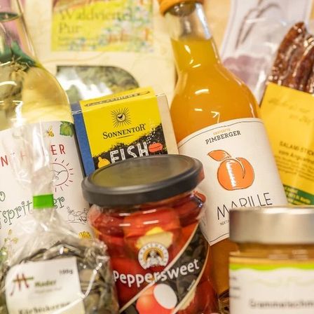 Bild enthält, Cooking Oil, Food, Ketchup, Can, Tin