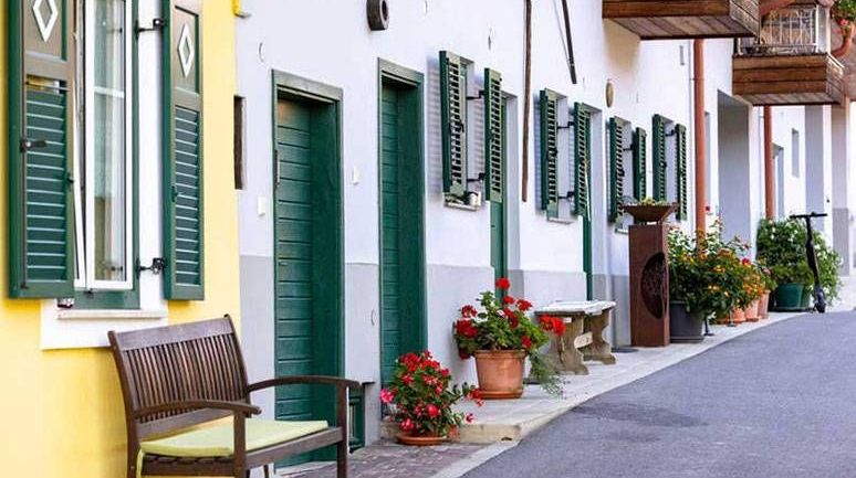 v1_migrated_image_26321180