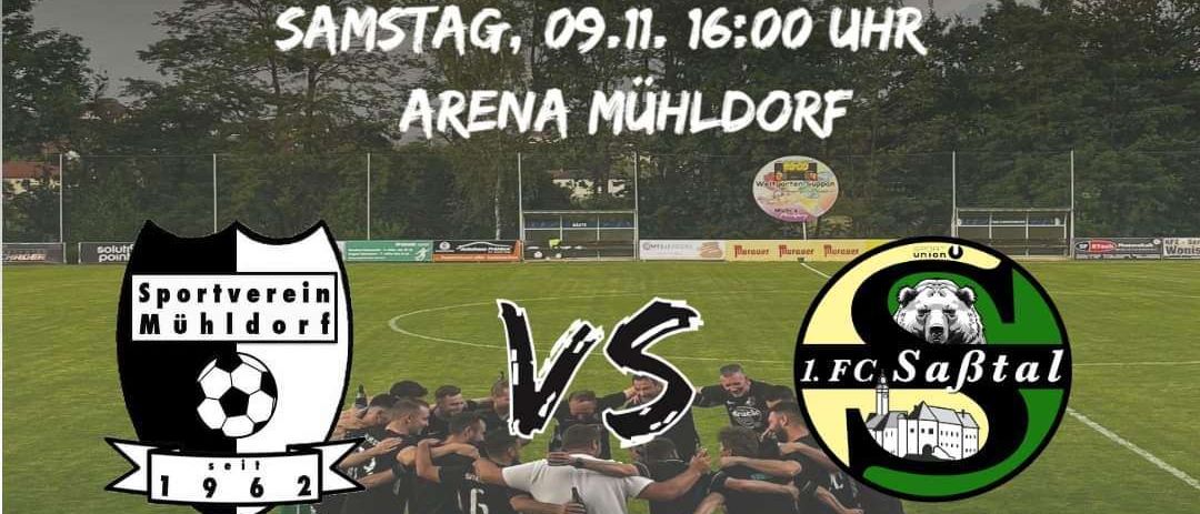 Bild enthält, People, Person, Advertisement, Poster, Grass, Adult, Male, Man, T-Shirt, Field