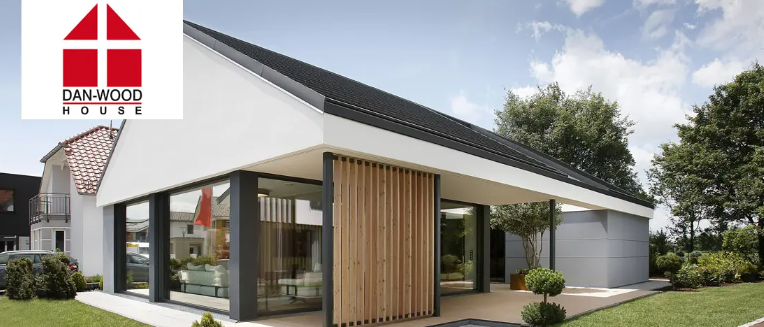 Bild enthält, House, Housing, Villa, Indoors, Interior Design, Grass, Cottage, Door, Outdoors, Garage