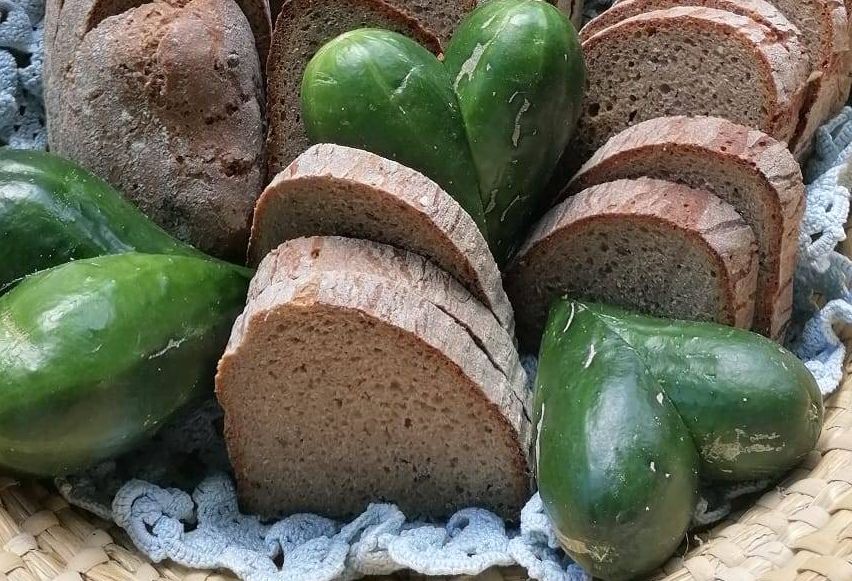 Bild enthält, Fun, Leisure Activities, Picnic, Food, Produce, Person