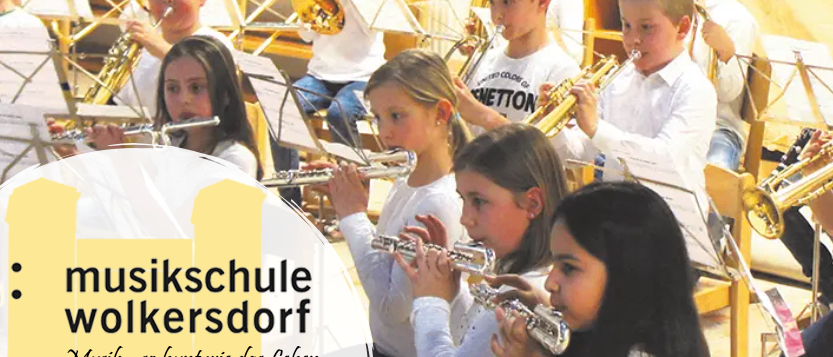 Bild enthält, Group Performance, Music, Music Band, Musical Instrument, Musician, Performer, Person, People, Baby, Face