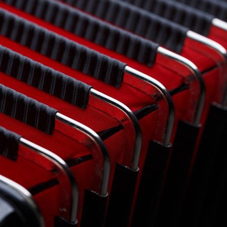 Bild enthält, Musical Instrument, Accordion, Car, Transportation, Vehicle