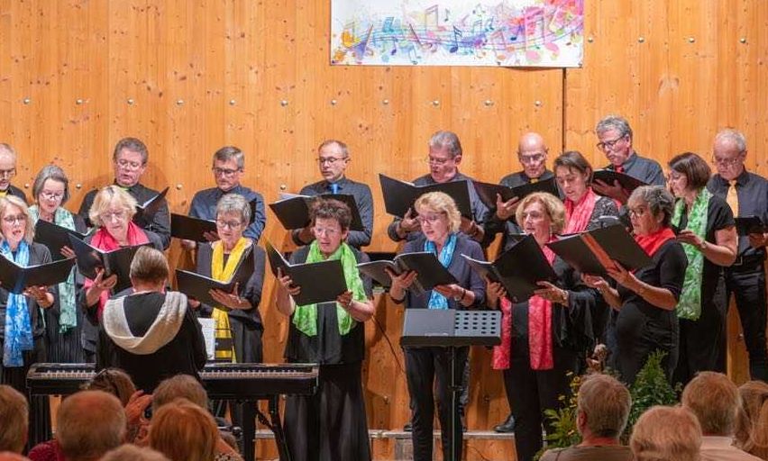 Image contains, Adult, Female, Person, Woman, Boy, Child, Male, Man, Crowd, Group Performance