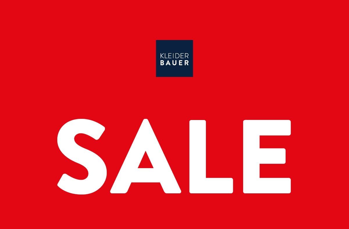 Das Wort SALE wird prominent in Weiß auf rotem Hintergrund angezeigt. Über SALE befindet sich das Kleider Bauer Logo in einem blauen Quadrat.