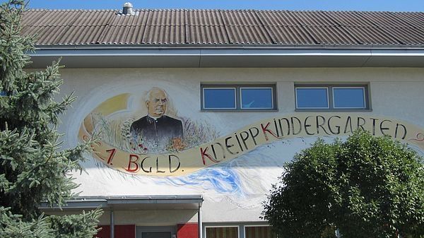 Kindergarten Wiesen-Logo