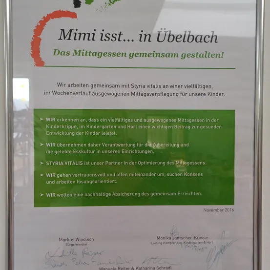 Mimi isst