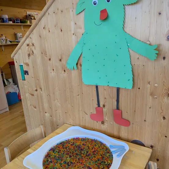 Indoors, Interior Design, Plywood, Wood, Play Area, Bowl, Shovel, Tool, Hot Tub, Tub