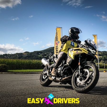 Bild enthält, Helmet, Road, Motorcycle, Vacation, Adult, Male, Man, Person, Machine, Motor