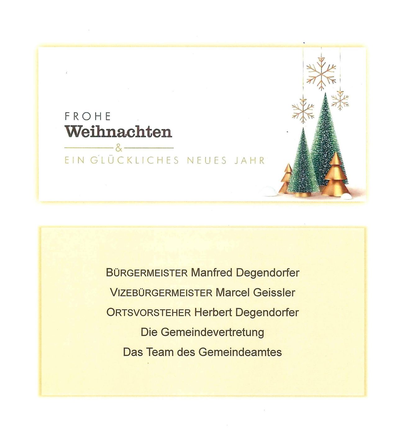 Eine Weihnachtskarte mit goldenem Rand, über dem Schneeflocken hängen und unten kleine Weihnachtsbäume stehen. Es wünscht ein frohes Weihnachtsfest und ein glückliches neues Jahr. Der untere Teil listet Beamte auf, einschließlich des Bürgermeisters, des Vizebürgermeisters und des Teams der Gemeindeverwaltung.