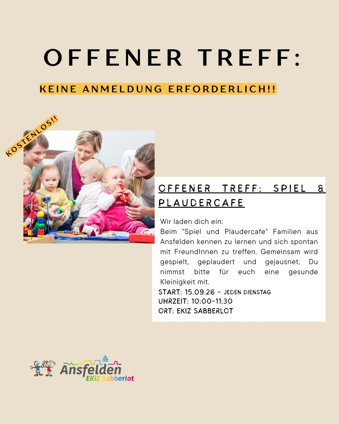 Eine Werbung für ein offenes Treffen im Spiel und Plauderei Cafe. Es zeigt eine Familie mit Babys und einer Frau, die ein Baby hält. Der Text lädt Familien ein, sich zu treffen und gemeinsam zu spielen.
