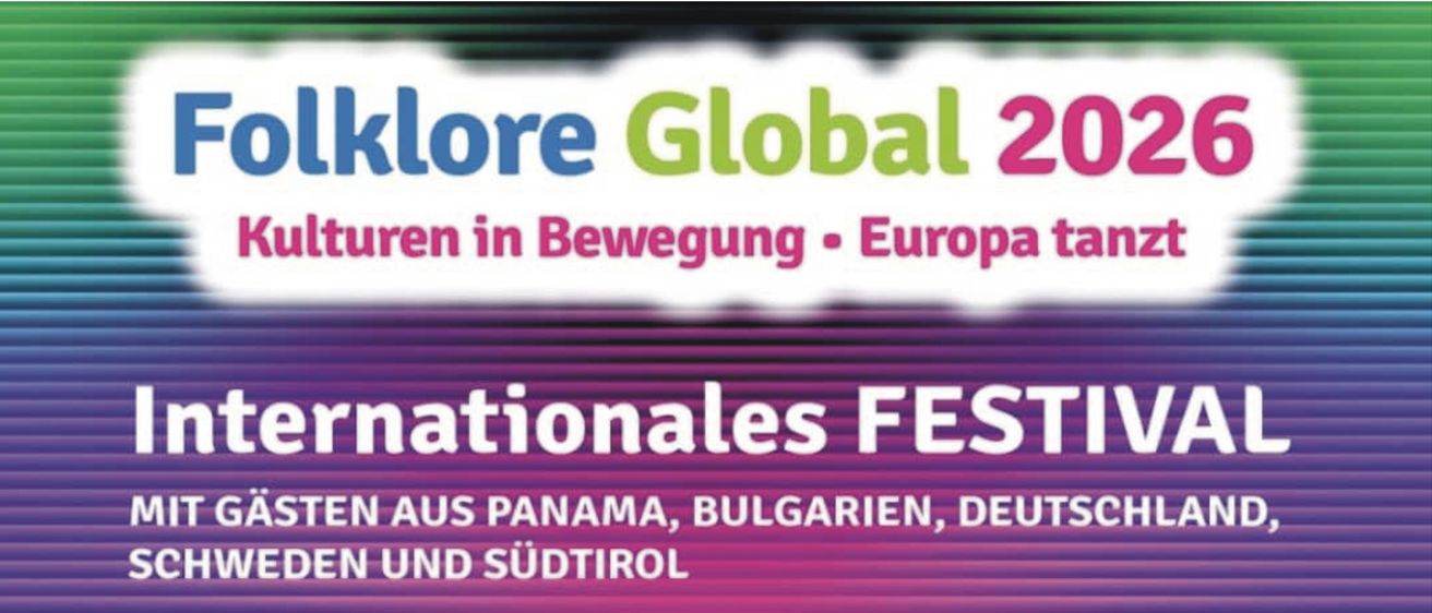 Poster mit einem lebendigen lila und rosafarbenen Gradientenhintergrund. Es zeigt den Text 'lore Global 2 en in Bewegung. Europa' und darunter 'ationales FES aus Panama, Bulgarien, Deutschland Sudtirol.'