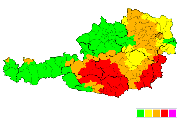 Karte von Österreich mit farbigen Regionen, die verschiedene Datenpunkte anzeigen. Hellgrüne, gelbe, orangefarbene und rote Regionen sind vorhanden.