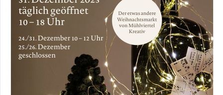 Plakat für einen Winterworkshop, zeigt eine Flasche und einen Weihnachtsbaum mit Lichtern, geöffnet vom 1. bis 31. Dezember 2025, mit zusätzlichen Schließungen am 25. und 26. Dezember.