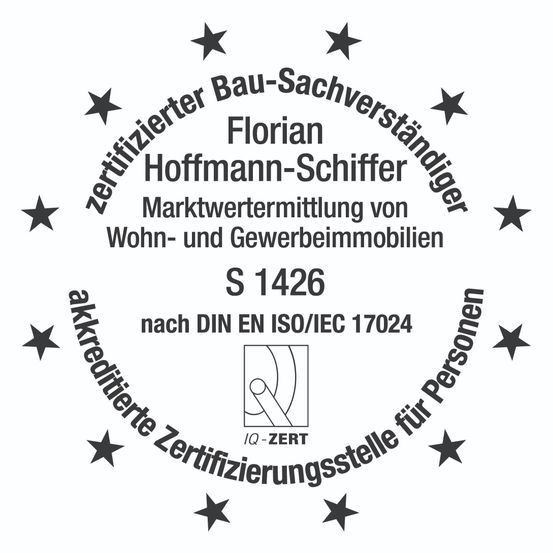 Zertifizierter Immobilienmakler Florian Hoffmann-Schiffer bietet Marketing von Wohn- und Gewerbeimmobilien an. Zertifiziert nach DIN EN ISO/IEC 17024 von IQ-ZERT als Zertifizierungsstelle für Personen.