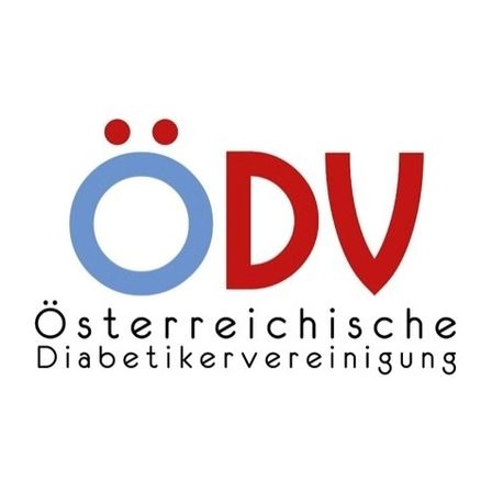 Bild enthält, Logo, Text