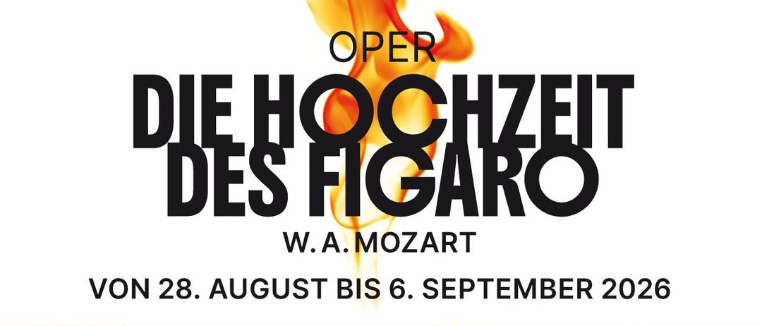 Poster für die Oper 'Die Hochzeit des Figaro' von W.A. Mozart. Mit Thomas Tatzl als Graf Almaviva und Johanna Maria Krauter als Susanna. Die Oper läuft vom 28. August bis 6. September 2026. Foto von Edwin Wiegele.