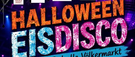 Halloween Eisdisco-Veranstaltungsplakat mit Eislaufschuhen, einer Kürbis und einem Hexenhut. Die Veranstaltung ist am 30. Oktober 2026 von 18:00 bis 22:00 Uhr.