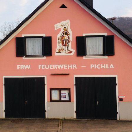 v1_migrated_image_53676112