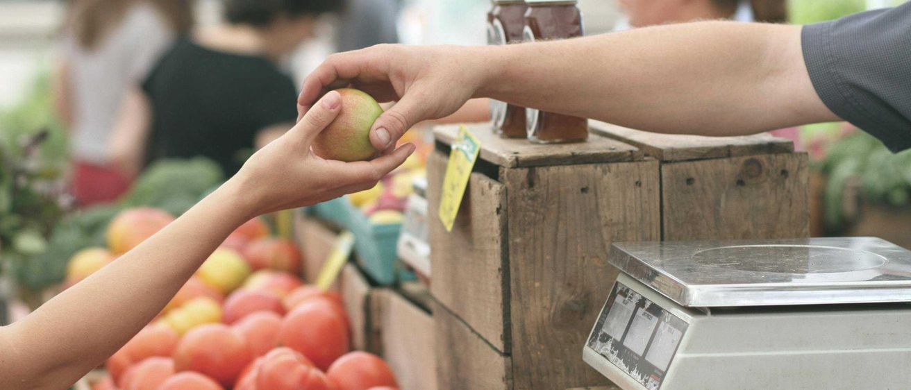 Bild enthält, Person, Market