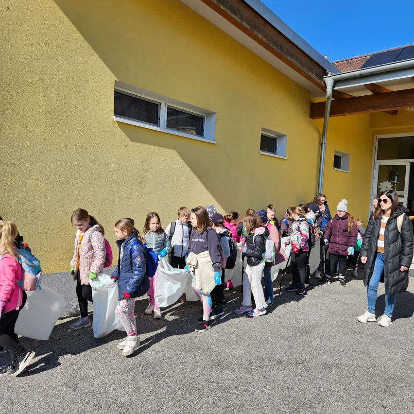 College, Person, Jacket, People, Jeans, Child, Female, Girl, Shoe, Walking
