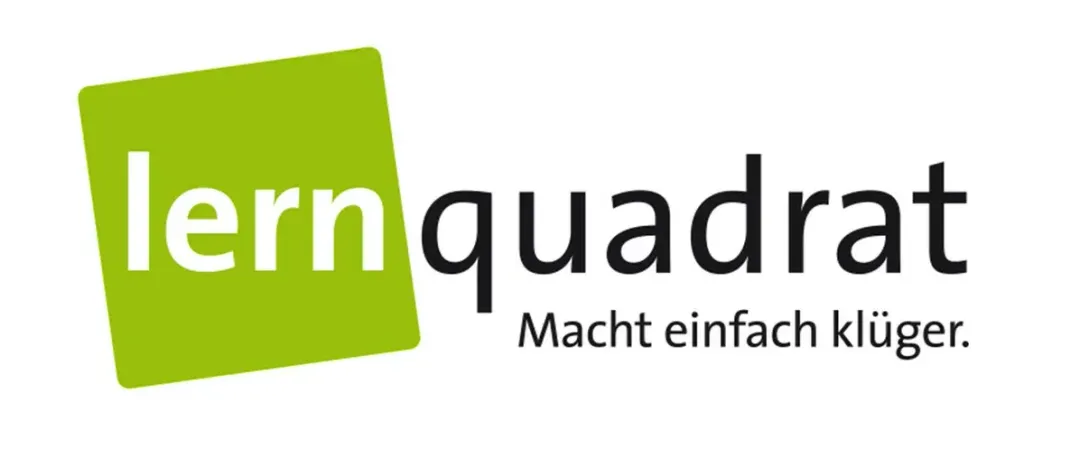 Das Logo für 'quadern' ist abgebildet, mit einem grünen Quadrat und dem Wort 'quadern' in weiß sowie dem Slogan 'Macht einfach kli' in schwarz.
