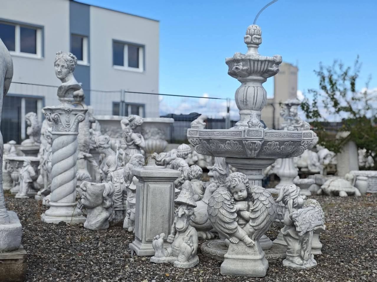 Bild enthält, Person, Baby, Face, Head, Outdoors