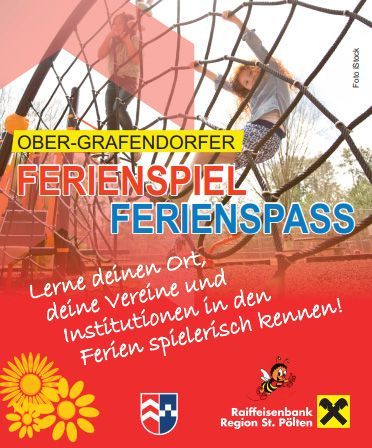 Bild enthält, Play Area, Advertisement, Poster, Outdoor Play Area, Outdoors, Person