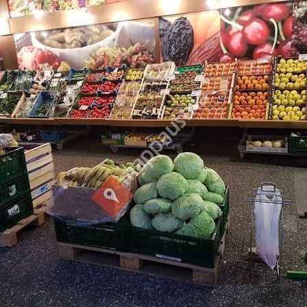 Bild enthält, Shop, Indoors, Market, Grocery Store, Supermarket