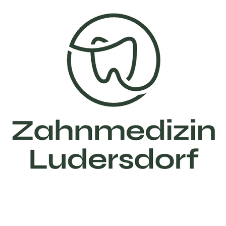 Das Logo für Zahnmedizin Ludersdorf mit einem stilisierten Zahnsymbol in einem Kreis. Der Text 'Zahnmedizin Ludersdorf' steht in Fettschrift unter dem Symbol.
