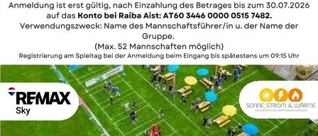 Anmeldung für ein Fußballevent per E-Mail. Anmeldefrist ist der 29.07.2026. Eine Gruppe von Menschen spielt Fußball auf einem Feld mit Zelten und Regenschirmen.