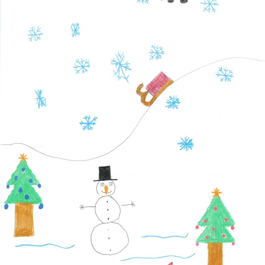 Eine Kinderzeichnung zeigt eine verschneite Landschaft mit einem Schneemann, zwei Weihnachtsbäumen und einem Schlitten, der einen Hügel hinabfährt. Schneeflocken schweben in der Luft.