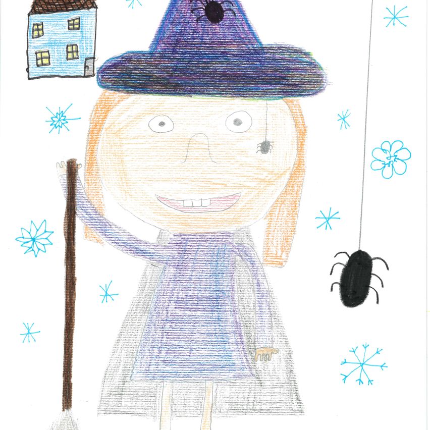 Eine handgezeichnete Illustration eines kleinen Mädchens als Hexe verkleidet mit Besen, Spinne und Schneeflocken.