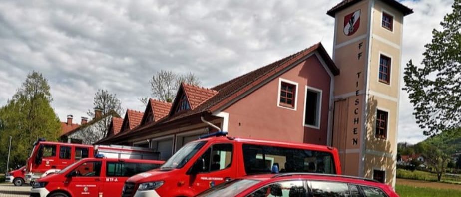 Bild enthält, Car, Transportation, Vehicle, Machine, Wheel, Bus