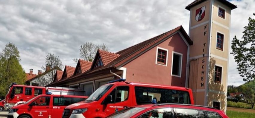 Bild enthält, Car, Transportation, Vehicle, Machine, Wheel, Bus