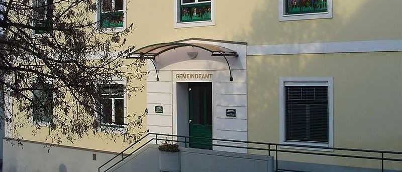 Bild enthält, House, Housing, Villa, City, Urban, Window