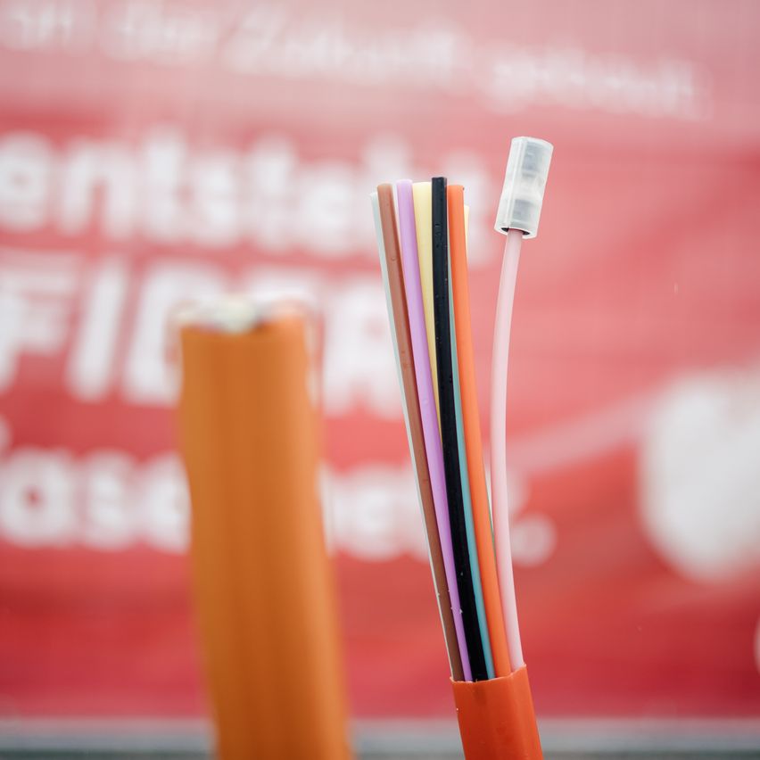 Bild enthält, Wiring, Cable